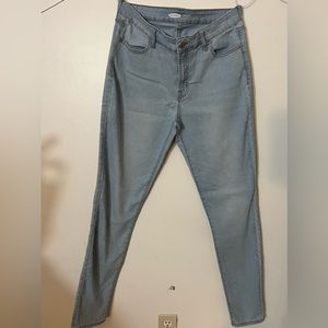 Old Navy Super Skinny Mid-Rise